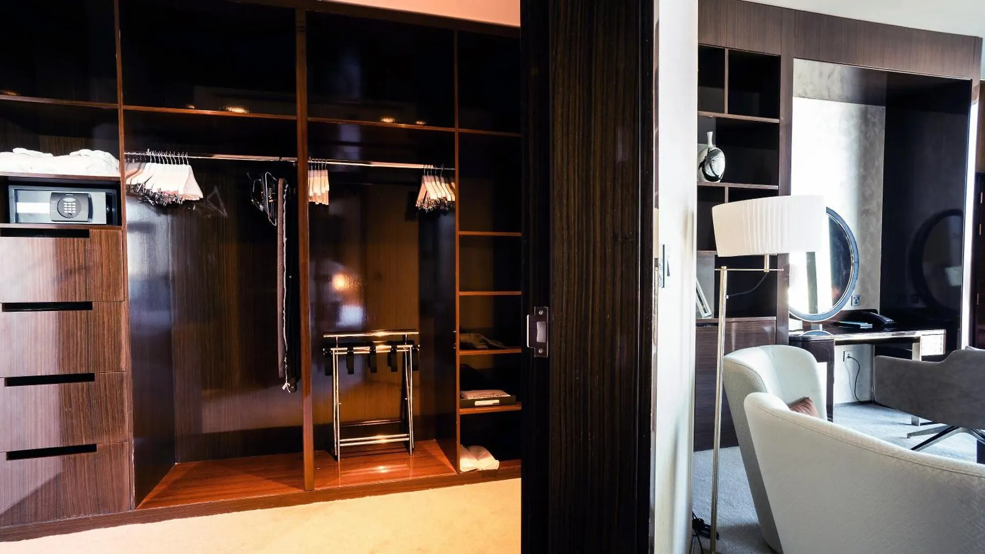 Hyde Hotel Dubai 5*,  Förenade Arabemiraten